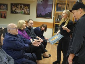 Приемка макета и эскизов спектакля "Ромул Великий".